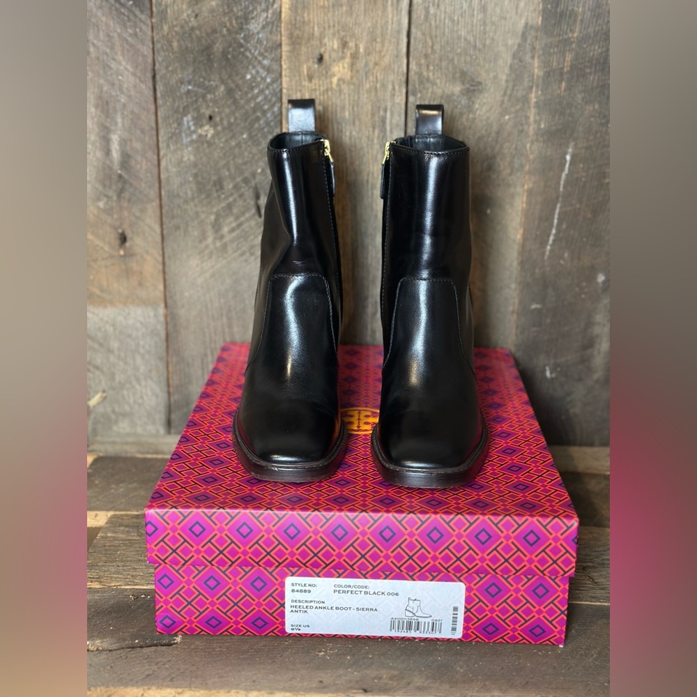 Tory Burch Black Leather Ankle Boot